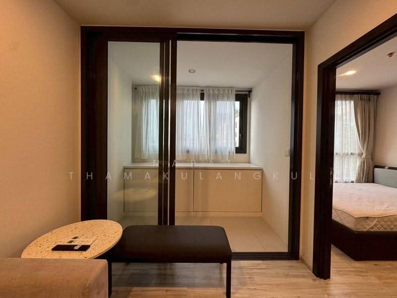 XT Huaikhwang, Bangkok, 244 Ratchadaphisek Road, Huai Khwang, Bangkok, 1 Bedroom, 30 sqm, Condo For Rent, by Napat Thamakulangkul, 500568113 - DDproperty.com
