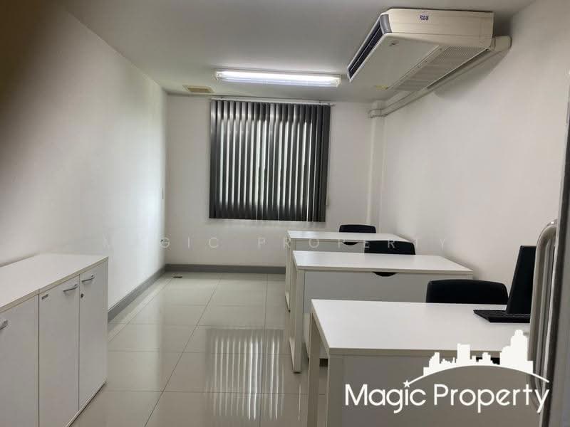 3-Story Factory Office Building for Sale in Khlong Ha, Pathum Thani, Khlong Ha, Khlong Luang, Pathum Thani, , 1,360 sqm, Warehouse/Factory For Sale, by Magic Property, 500568115 - DDproperty.com