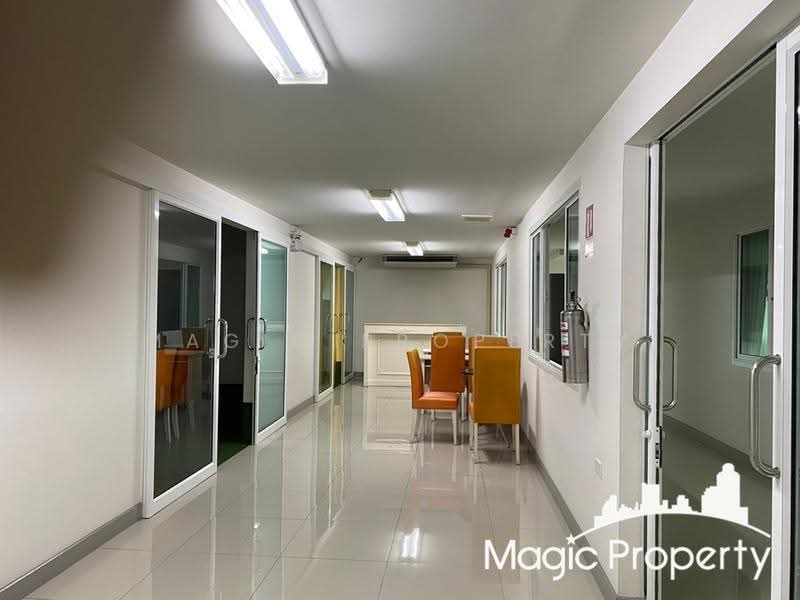ขายโรงงานพร้อมสำนักงาน 3 ชั้น ใน ตำบลคลองห้า, ปทุมธานี, คลองห้า, คลองหลวง, ปทุมธานี, 1,360 ตร.ม., โกดัง-โรงงาน ขาย, โดย Magic Property, 500568115 - DDproperty.com