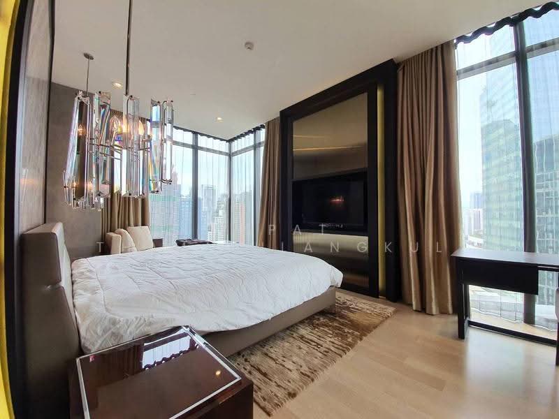Vittorio 39, Bangkok, 8 Sukhumvit, Khlong Tan Nua, Watthana, Bangkok, 2 Bedrooms, 168 sqm, Condo For Sale, by Napat Thamakulangkul, 500568155 - DDproperty.com