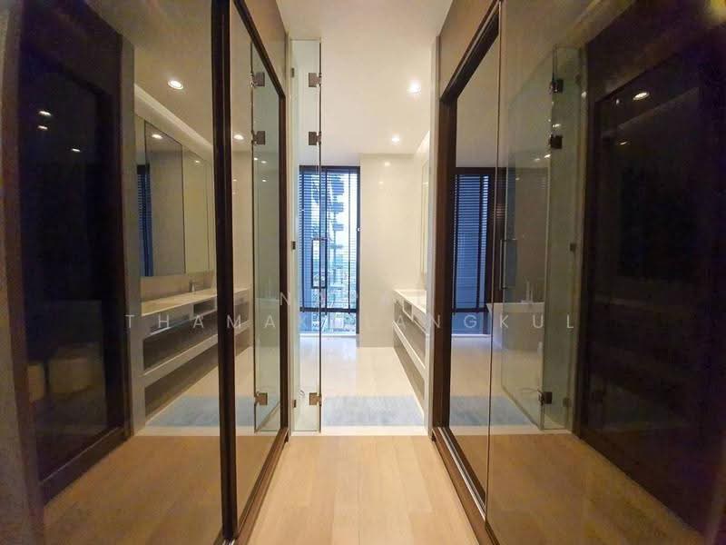 Vittorio 39, Bangkok, 8 Sukhumvit, Khlong Tan Nua, Watthana, Bangkok, 2 Bedrooms, 168 sqm, Condo For Sale, by Napat Thamakulangkul, 500568155 - DDproperty.com