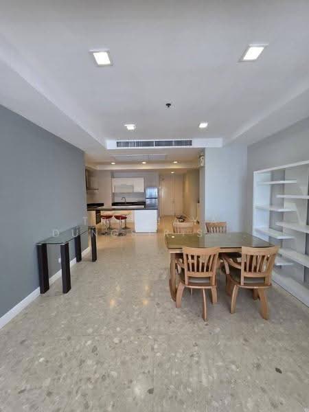 Nusasiri Grand, Bangkok, Soi Sukhumvit 42, Phra Kanong, Khlong Toei, Bangkok, 2 Bedrooms, 123 sqm, Condo For Rent, by Trinnaya Dungsirisangthong, 500568157 - DDproperty.com