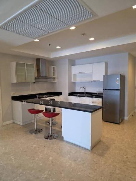 Nusasiri Grand, Bangkok, Soi Sukhumvit 42, Phra Kanong, Khlong Toei, Bangkok, 2 Bedrooms, 123 sqm, Condo For Rent, by Trinnaya Dungsirisangthong, 500568157 - DDproperty.com