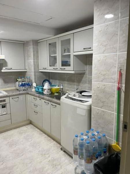 Omni Tower Sukhumvit Nana, Bangkok, 69 Sukhumvit 4 Alley, Khlong Toei, Bangkok, 2 Bedrooms, 99 sqm, Condo For Sale, by Napat Thamakulangkul, 500568164 - DDproperty.com