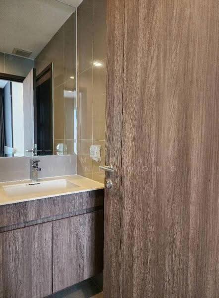 IDEO Mobi Asoke, Bangkok, New Petchaburi Road, Bang Kapi, Huai Khwang, Bangkok, 1 Bedroom, 32 sqm, Condo For Rent, by Pimonnat Sujindawong, 500568170 - DDproperty.com