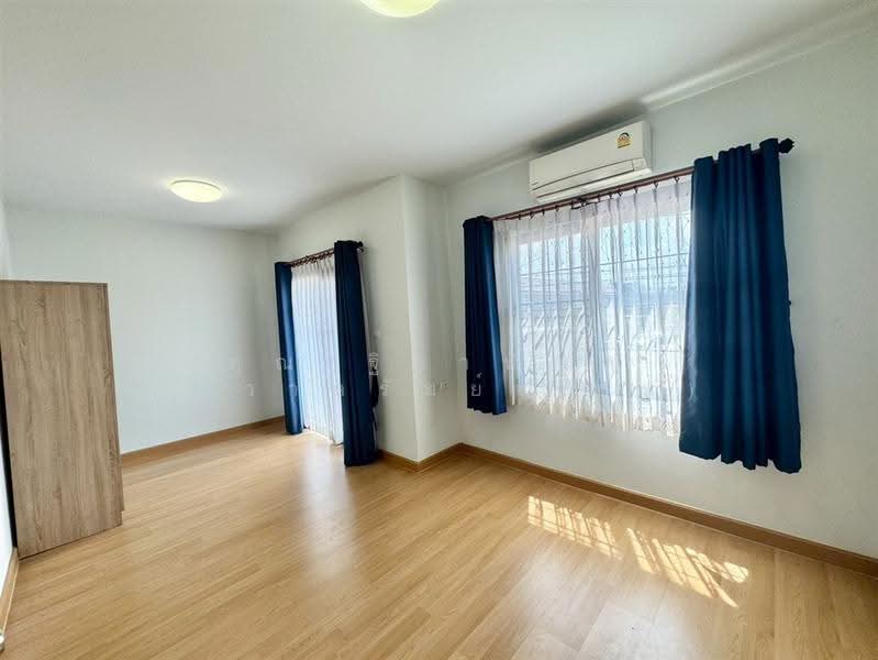 The Colors Wongwaen-Ramintra 2, Bangkok, Soi 15, Surao Klong Nueng Road, Bang Chun, Khlong Sam Wa, Bangkok, 3 Bedrooms, 110 sqm, Townhouse For Sale, by คุณ ฐิชาปัณณ์ สังวาลรัมย์ (ปูน), 500568172 - DDproperty.com