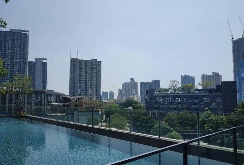 The Base Park East Sukhumvit 77, Bangkok, 99 Soi Pridi Banomyong 2, Phra Kanong Nua, Watthana, Bangkok, 1 Bedroom, 30 sqm, Condo For Rent, by Trinnaya Dungsirisangthong, 500568175 - DDproperty.com