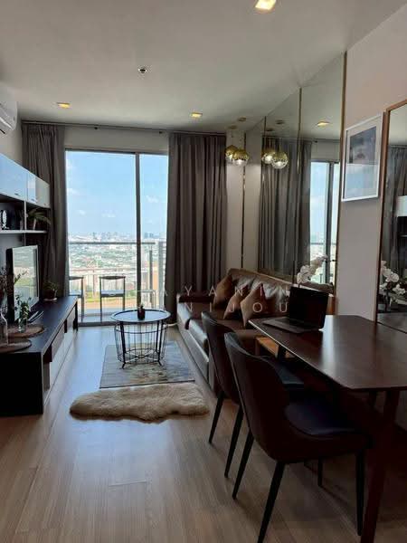 Sky Walk Residences, Bangkok, 1599 Sukhumvit Road, Phra Kanong Nua, Watthana, Bangkok, 1 Bedroom, 52 sqm, Condo For Rent, by Chayanin Khanijou, 500568177 - DDproperty.com