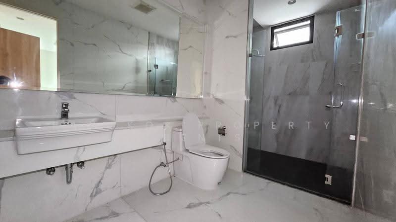 Klang Nivas 49, Bangkok, Khlong Tan Nua, Watthana, Bangkok, 4 Bedrooms, 490 sqm, Townhouse For Rent, by BANGKOK PROPERTY AGENTS, 500568196 - DDproperty.com