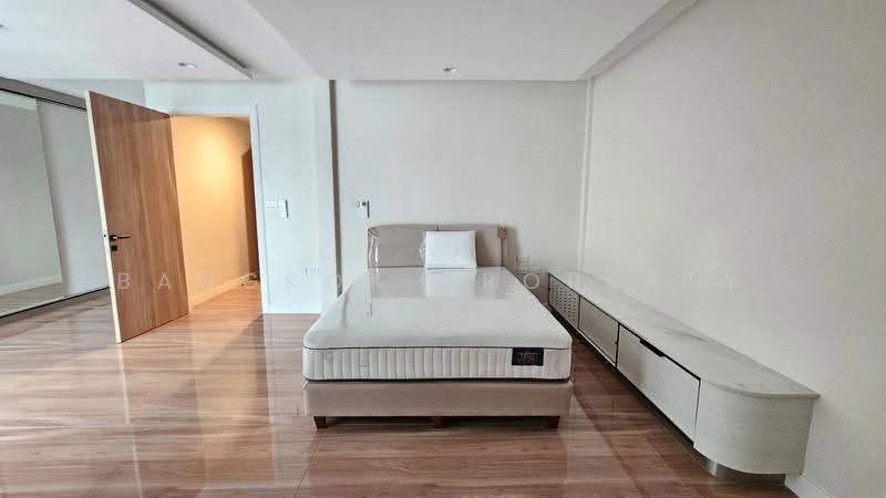 Klang Nivas 49, Bangkok, Khlong Tan Nua, Watthana, Bangkok, 4 Bedrooms, 490 sqm, Townhouse For Rent, by BANGKOK PROPERTY AGENTS, 500568196 - DDproperty.com