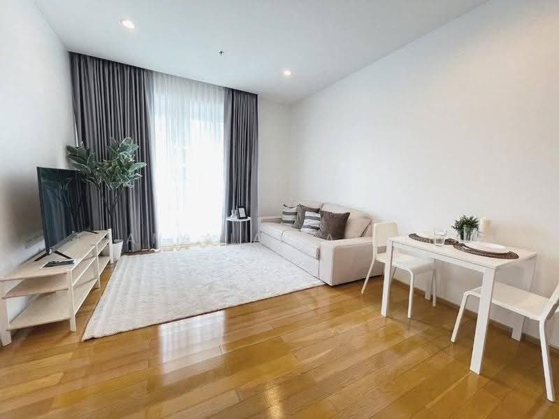 39 by Sansiri, Bangkok, 11 Sukhumvit Road, Khlong Tan Nua, Watthana, Bangkok, 1 Bedroom, 55 sqm, Condo For Sale, by Thanyalak Ajmera, 500568201 - DDproperty.com