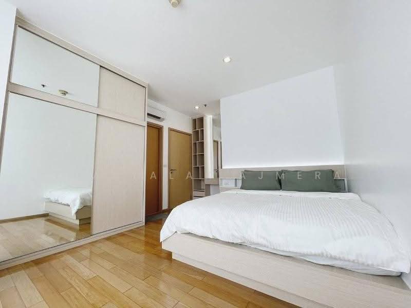 39 by Sansiri, Bangkok, 11 Sukhumvit Road, Khlong Tan Nua, Watthana, Bangkok, 1 Bedroom, 55 sqm, Condo For Sale, by Thanyalak Ajmera, 500568201 - DDproperty.com