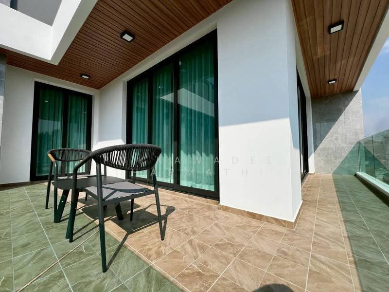 Impress House Village, Chon Buri (Pattaya), Nong Pru, Bang Lamung (Pattaya), Chon Buri (Pattaya), 5 Bedrooms, 330 sqm, Semi-Detached House (Twin House) For Sale, by Pukkawadee Thapmathi, 500568213 - DDproperty.com