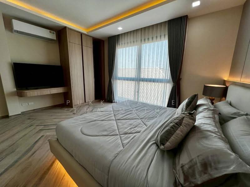 Impress House Village, Chon Buri (Pattaya), Nong Pru, Bang Lamung (Pattaya), Chon Buri (Pattaya), 5 Bedrooms, 330 sqm, Semi-Detached House (Twin House) For Sale, by Pukkawadee Thapmathi, 500568213 - DDproperty.com