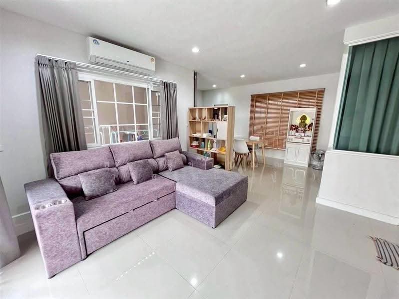 Golden Neo Rama 2, Samut Sakhon, Soi Wat Panthai Norasing, Rama 2 Road, Phanthai Norasing, Muang Samut Sakhon, Samut Sakhon, 4 Bedrooms, 150 sqm, Semi-Detached House (Twin House) For Sale, by คุณ ฐิชาปัณณ์ สังวาลรัมย์ (ปูน), 500568230 - DDproperty.com