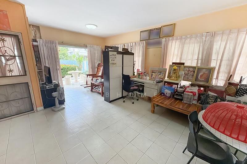 Baan Pruksa 19 Bangbuathong, Nonthaburi, Rural Road Nonthaburi 3087, Bang Khu Rat, Bang Bua Thong, Nonthaburi, 3 Bedrooms, 150 sqm, Semi-Detached House (Twin House) For Sale, by NTBHOME, 500568233 - DDproperty.com