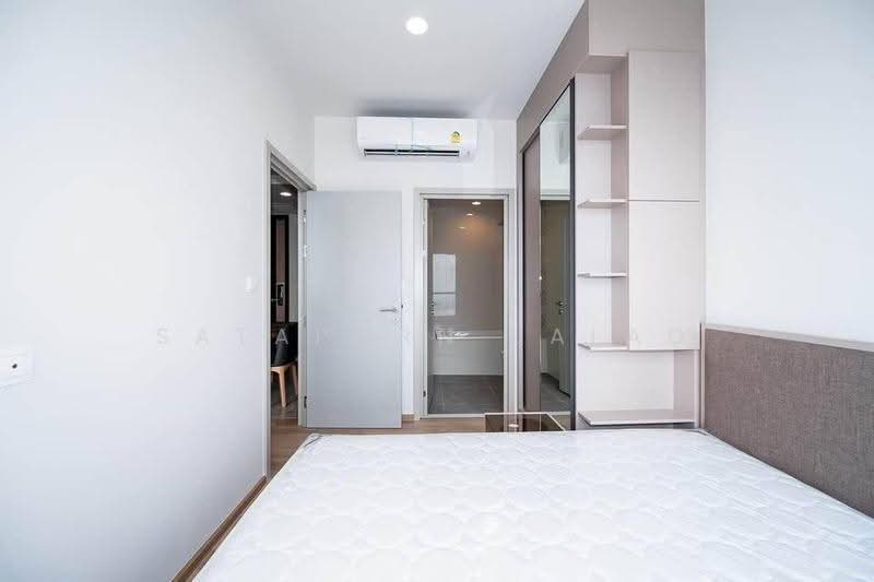 Oka Haus Sukhumvit 36, Bangkok, 3399 Rama 4 Road, Khong Tan, Khlong Toei, Bangkok, 2 Bedrooms, 50 sqm, Condo For Rent, by Sataporn Jalao, 500568245 - DDproperty.com