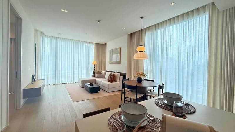 The Strand Thonglor, Bangkok, 36 Soi Sukhumvit 55, Khlong Tan Nua, Watthana, Bangkok, 2 Bedrooms, 91 sqm, Condo For Rent, by Thida Thewinram, 500568257 - DDproperty.com