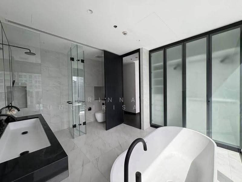 Tait Sathorn 12, Bangkok, Soi Sathorn 12, Sathorn Road, Silom, Bang Rak, Bangkok, 2 Bedrooms, 99 sqm, Condo For Rent, by Trinnaya Dungsirisangthong, 500568264 - DDproperty.com