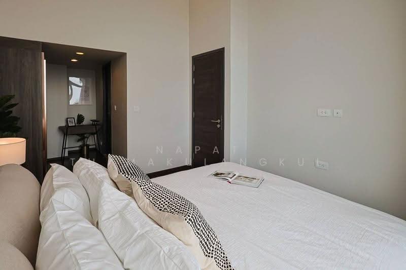 C Ekkamai, Bangkok, 888 Soi Sukhumvit 63, Sukhumvit Road, Khlong Tan Nua, Watthana, Bangkok, 1 Bedroom, 65 sqm, Condo For Sale, by Napat Thamakulangkul, 500568273 - DDproperty.com