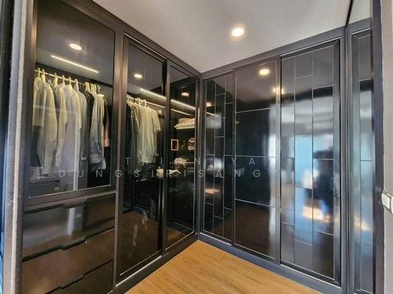 undefined, Bangkok, Praborommaharatchawang, Phra Nakhon, Bangkok, 4 Bedrooms, 80 sqm, Single Detached House For Rent, by Trinnaya Dungsirisangthong, 500568294 - DDproperty.com
