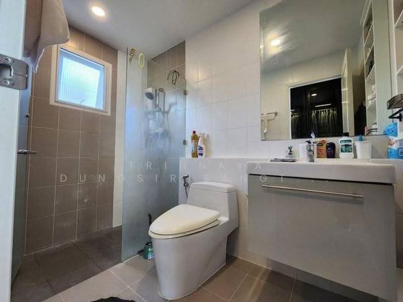 undefined, Bangkok, Praborommaharatchawang, Phra Nakhon, Bangkok, 4 Bedrooms, 80 sqm, Single Detached House For Rent, by Trinnaya Dungsirisangthong, 500568294 - DDproperty.com