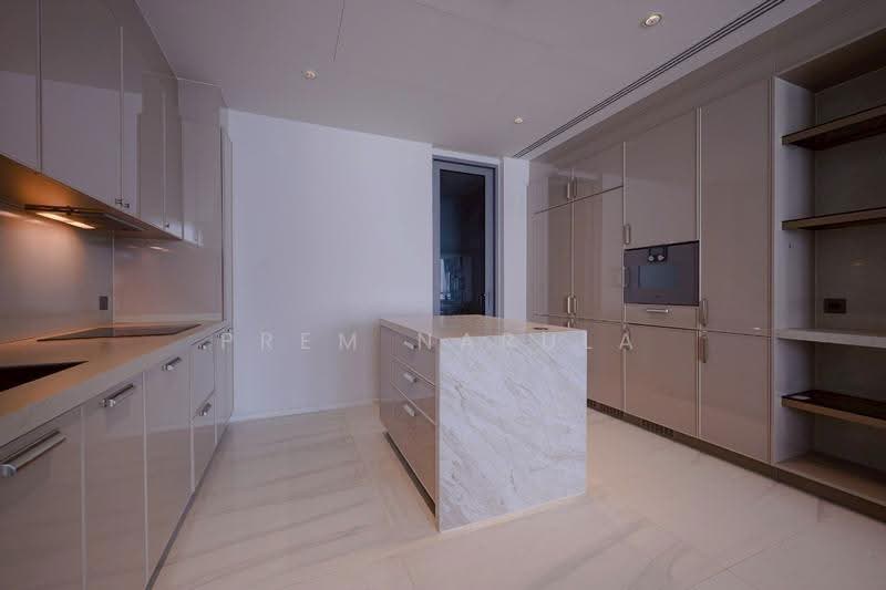 Kraam Sukhumvit 26, Bangkok, 55 Soi Sukhumvit 26 Sukhumvit Road, Khong Tan, Khlong Toei, Bangkok, 3 Bedrooms, 180 sqm, Condo For Rent, by Prem Narula, 500568301 - DDproperty.com