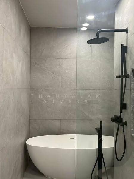 Aritier Penthouse at Ari, Bangkok, Soi Ari Samphan 7 Alley, Samsen Nai, Phaya Thai, Bangkok, 2 Bedrooms, 89 sqm, Condo For Sale, by Thanyalak Ajmera, 500568332 - DDproperty.com