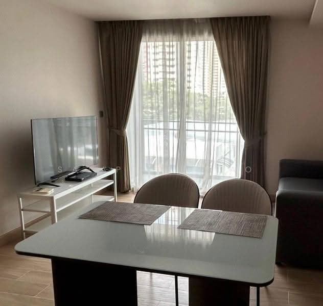 Via BOTANI, Bangkok, 36 Soi Sukhumvit 47, Sukhumvit Road, Khlong Tan Nua, Watthana, Bangkok, 1 Bedroom, 47 sqm, Condo For Rent, by Sataporn Jalao, 500568341 - DDproperty.com