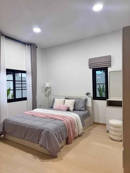 บ้าน 3-ห้องนอน, ชลบุรี, หนองปลาไหล, บางละมุง, ชลบุรี, 150 ตร.ม., บ้านเดี่ยว ขาย, โดย Tanawan Surichai, 500568453 - DDproperty.com