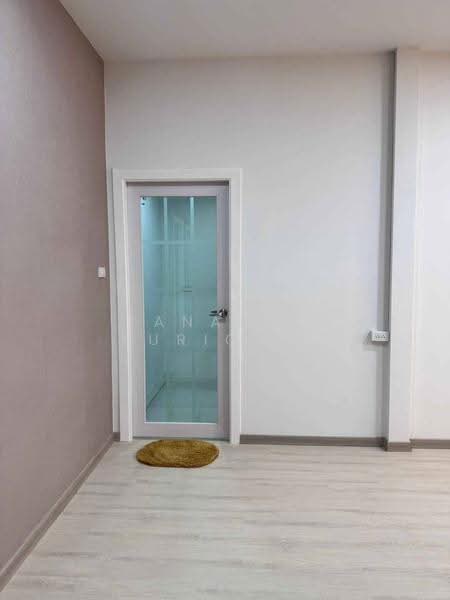 3-BR House, Chon Buri (Pattaya), Nong Pla Lai, Bang Lamung (Pattaya), Chon Buri (Pattaya), 3 Bedrooms, 150 sqm, Single Detached House For Sale, by Tanawan Surichai, 500568453 - DDproperty.com