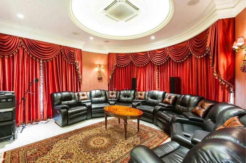 Single House Din Daeng, Bangkok, Din Daeng, Bangkok, 5 Bedrooms, 1,200 sqm, Single Detached House For Sale, by Kanrutai Dawruang, 500568463 - DDproperty.com