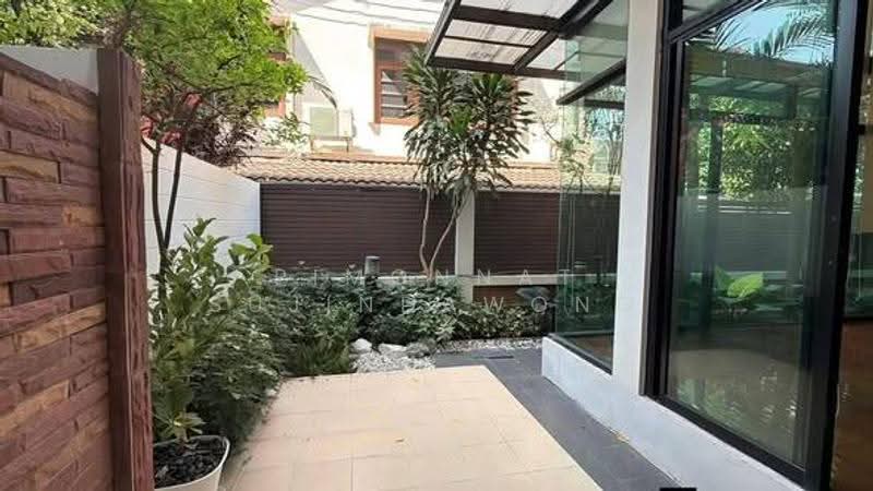 Baan Sasida, Bangkok, 19/1 Sukhumvit, Khong Tan, Khlong Toei, Bangkok, 3 Bedrooms, 220 sqm, Apartment For Rent, by Pimonnat Sujindawong, 500568470 - DDproperty.com