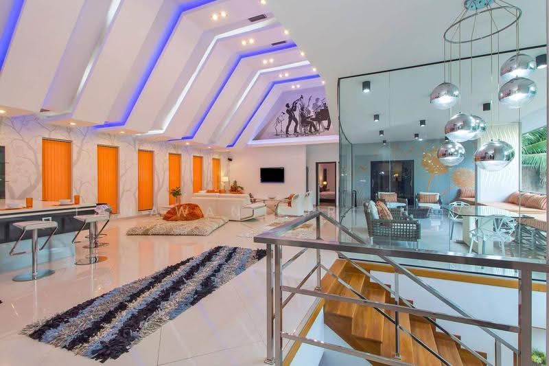 4-BR Villa, Chon Buri (Pattaya), Nong Pru, Bang Lamung (Pattaya), Chon Buri (Pattaya), 4 Bedrooms, 650 sqm, Villa For Sale, by Tanawan Surichai, 500568493 - DDproperty.com