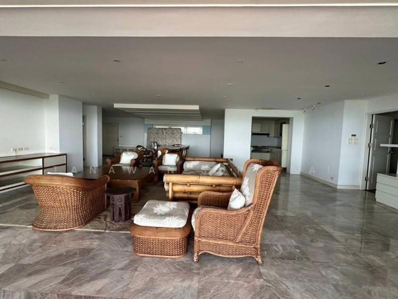 Sunrise Beach Resort & Residence, Chon Buri (Pattaya), 36 Pratumnak, Na Chom Thian, Sattahip, Chon Buri (Pattaya), 3 Bedrooms, 366 sqm, Condo For Sale, by Tanawan Surichai, 500568509 - DDproperty.com