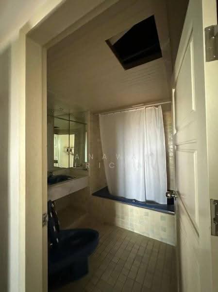 Sunrise Beach Resort & Residence, Chon Buri (Pattaya), 36 Pratumnak, Na Chom Thian, Sattahip, Chon Buri (Pattaya), 3 Bedrooms, 366 sqm, Condo For Sale, by Tanawan Surichai, 500568509 - DDproperty.com