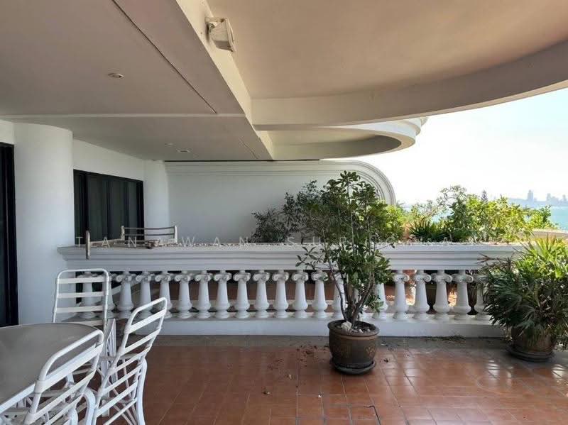 Sunrise Beach Resort & Residence : ซันไรส์ บีช รีสอร์ท แอนด์ เรสซิเดนซ์, ชลบุรี, 36 พระตำหนัก, นาจอมเทียน, สัตหีบ, ชลบุรี, 366 ตร.ม., คอนโด ขาย, โดย Tanawan Surichai, 500568509 - DDproperty.com
