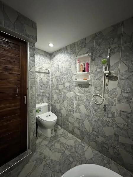 3-BR House, Chon Buri (Pattaya), Nong Pla Lai, Bang Lamung (Pattaya), Chon Buri (Pattaya), 3 Bedrooms, 263 sqm, Single Detached House For Sale, by Tanawan Surichai, 500568526 - DDproperty.com