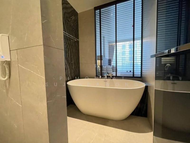 The Reserve 61 Hideaway, Bangkok, 92 Sukhumvit 61, Khlong Tan Nua, Watthana, Bangkok, 1 Bedroom, 63 sqm, Condo For Rent, by Pimonnat Sujindawong, 500568537 - DDproperty.com