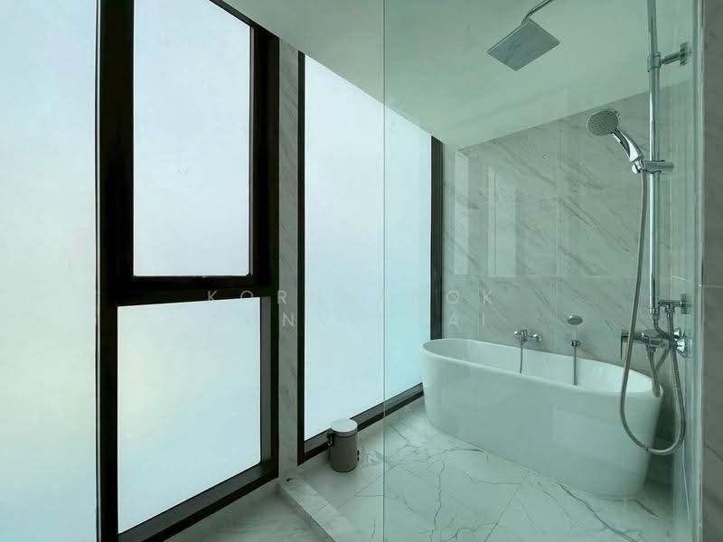 Fynn Asoke, Bangkok, 28 Sukhumvit 10 Alley, Khlong Toei, Bangkok, 2 Bedrooms, 62 sqm, Condo For Rent, by Kornkanok Sonvichai, 500568541 - DDproperty.com
