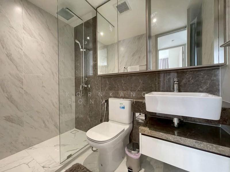 Fynn Asoke, Bangkok, 28 Sukhumvit 10 Alley, Khlong Toei, Bangkok, 2 Bedrooms, 62 sqm, Condo For Rent, by Kornkanok Sonvichai, 500568541 - DDproperty.com