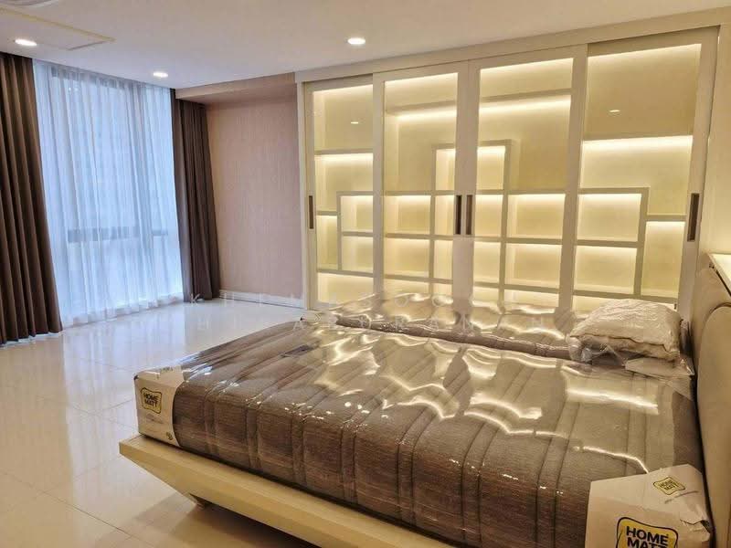 Lumpini Park View, Bangkok, Rama 4, Thung Maha Mek, Sathon, Bangkok, 3 Bedrooms, 276 sqm, Condo For Rent, by Khemasooch Chiraburanan, 500568575 - DDproperty.com