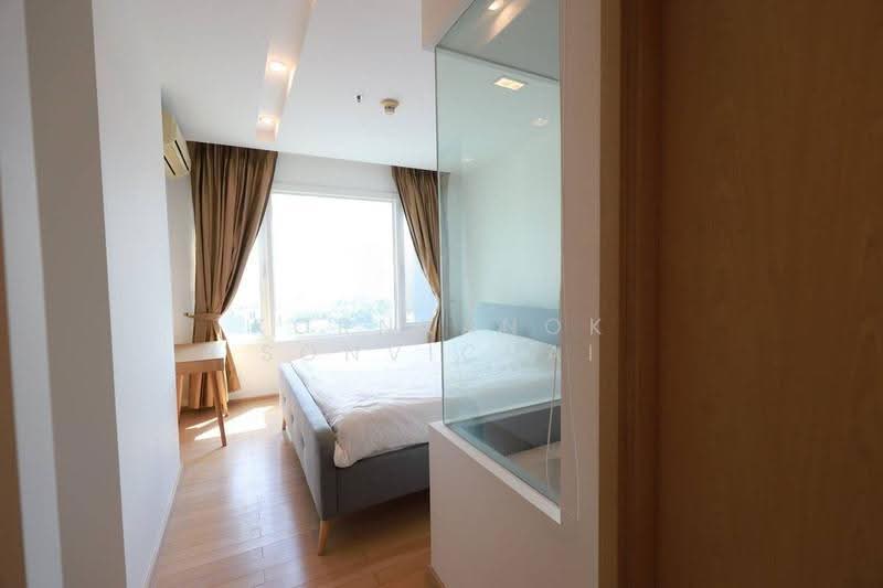 Siri At Sukhumvit, Bangkok, 902 Sukhumvit Road, Phra Kanong, Khlong Toei, Bangkok, 2 Bedrooms, 69 sqm, Condo For Rent, by Kornkanok Sonvichai, 500568586 - DDproperty.com