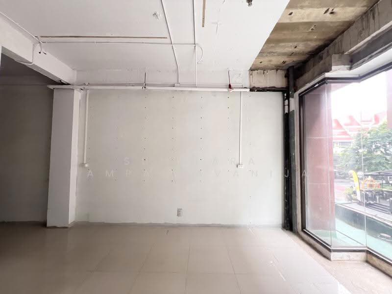 Space for rent Silom, Surawong, Bangkok, Suriyawong, Bang Rak, Bangkok, , 130 sqm, Retail Space For Rent, by Sumitara Sampattavanija, 500568650 - DDproperty.com