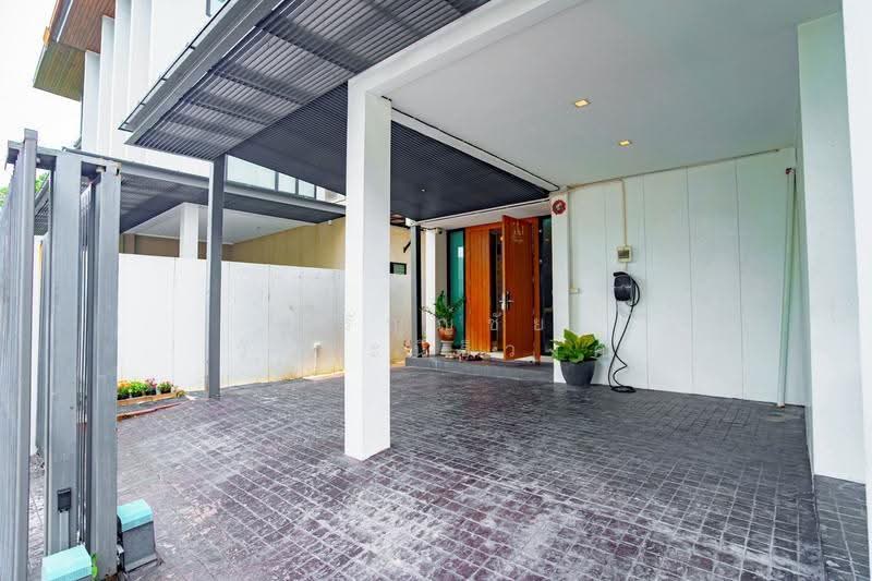 The Ava Residence, Bangkok, Sukhumvit 77 Road, Suan Luang, Bangkok, 3 Bedrooms, 426 sqm, Single Detached House For Sale, by ชรัญญ์ชัย วัชระนิธิวงศ์, 500568666 - DDproperty.com