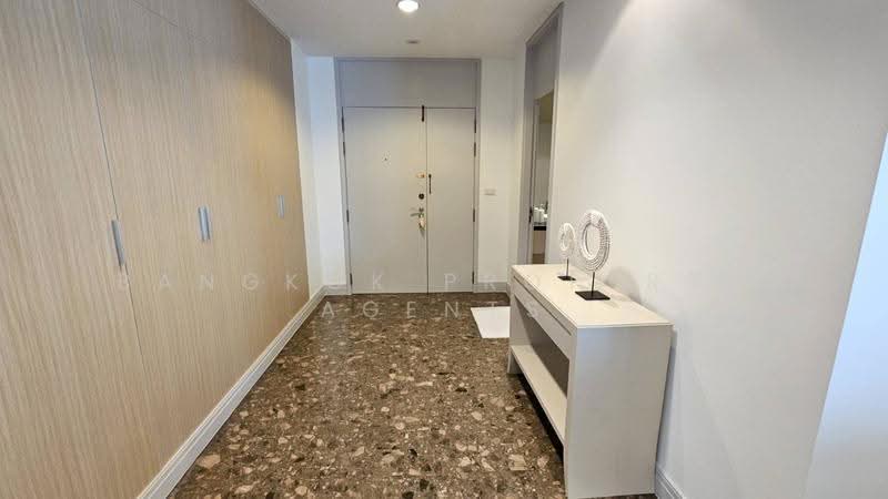 Royal Residence Park, Bangkok, 99 Royal Resident Park Lumphini, Lumphini, Pathum Wan, Bangkok, 3 Bedrooms, 220 sqm, Condo For Rent, by BANGKOK PROPERTY AGENTS, 500568676 - DDproperty.com