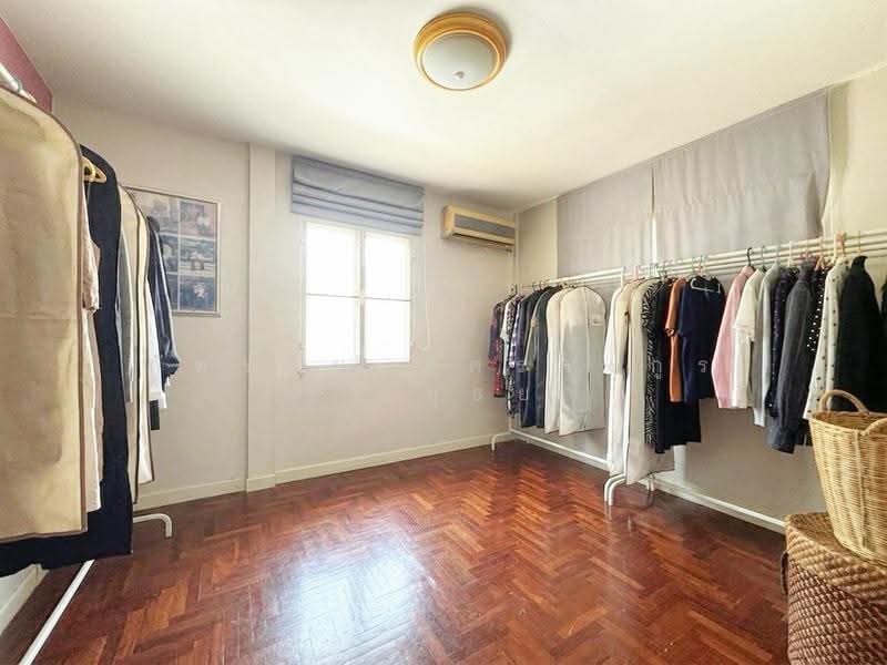 Chonlada Wongwan Rattanathibet, Nonthaburi, Soi Wat Lat Pladuk, Bangrak Phatthana Road, Bang Rak Pattana, Bang Bua Thong, Nonthaburi, 3 Bedrooms, 308 sqm, Single Detached House For Sale, by ภัทรนัน อิศรางกูร ณ อยุธยา, 500568702 - DDproperty.com