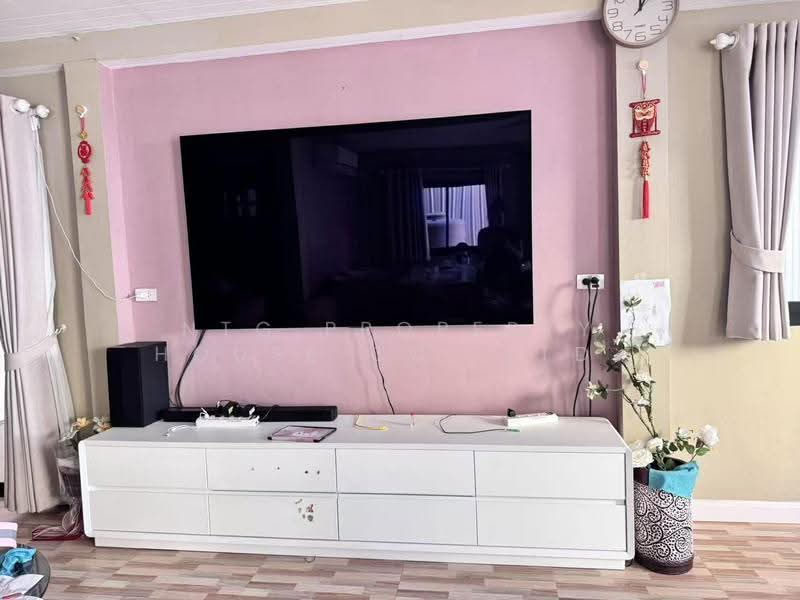 บ้านเดี่ยว20มิถุนา พร้อมเข้าอยู่, Bangkok, Samsen Nok, Huai Khwang, Bangkok, 3 Bedrooms, 180 sqm, Single Detached House For Rent, by NTG Property House Co.,Ltd., 500568710 - DDproperty.com