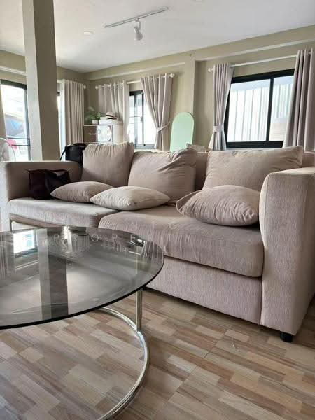 บ้านเดี่ยว20มิถุนา พร้อมเข้าอยู่, Bangkok, Samsen Nok, Huai Khwang, Bangkok, 3 Bedrooms, 180 sqm, Single Detached House For Rent, by NTG Property House Co.,Ltd., 500568710 - DDproperty.com
