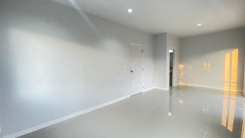 Perfect Place Sukhumvit 77-Suvarnabhumi : เพอร์เฟค เพลส สุขุมวิท77-สุวรรณภูมิ, สมุทรปราการ, ถนนลาดกระบัง, ราชาเทวะ, บางพลี, สมุทรปราการ, 174 ตร.ม., บ้านเดี่ยว ขาย, โดย Connex Property, 500568713 - DDproperty.com